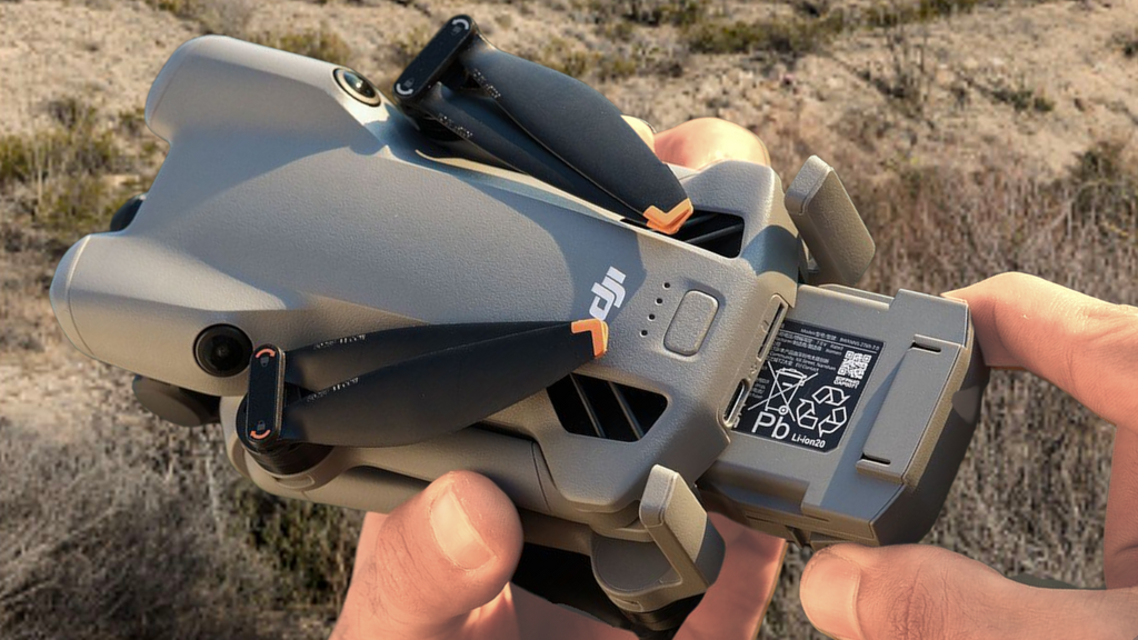 DJI Mini 5 PRO - 5.5" Display RC2 Controller - 3 Intelligent Flight Batteries