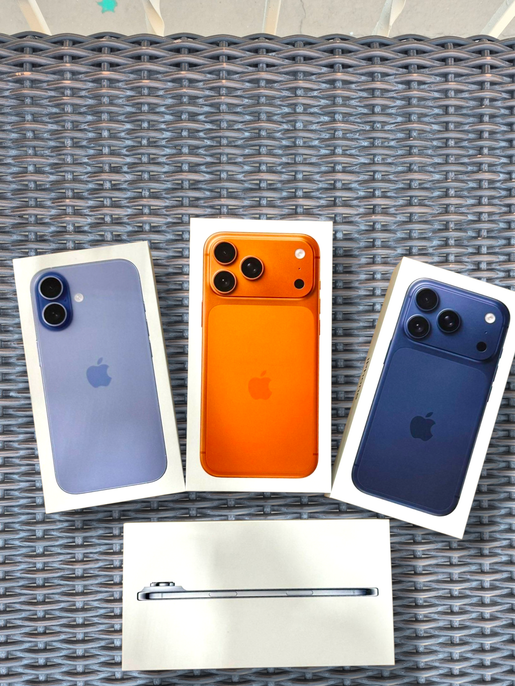 Apple iPhone 17 PRO 5g 1 TB | New with 1 Year Asurion Protection Plan included